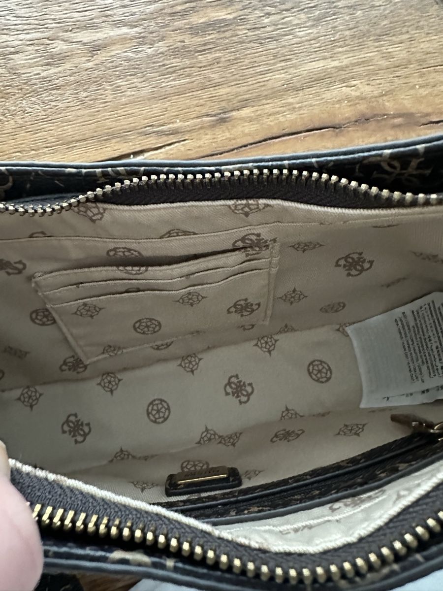 Guess Borse da donna: Guess Schultertasche – Nuovo e nell'imballaggio originale da Winterthur venduto da su_4assd 5