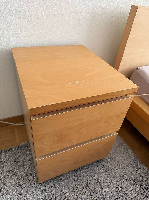 Nachttische: Nachttisch Holz mit 2 Schubladen – Gebraucht aus Therwil von aly_8cvb 1