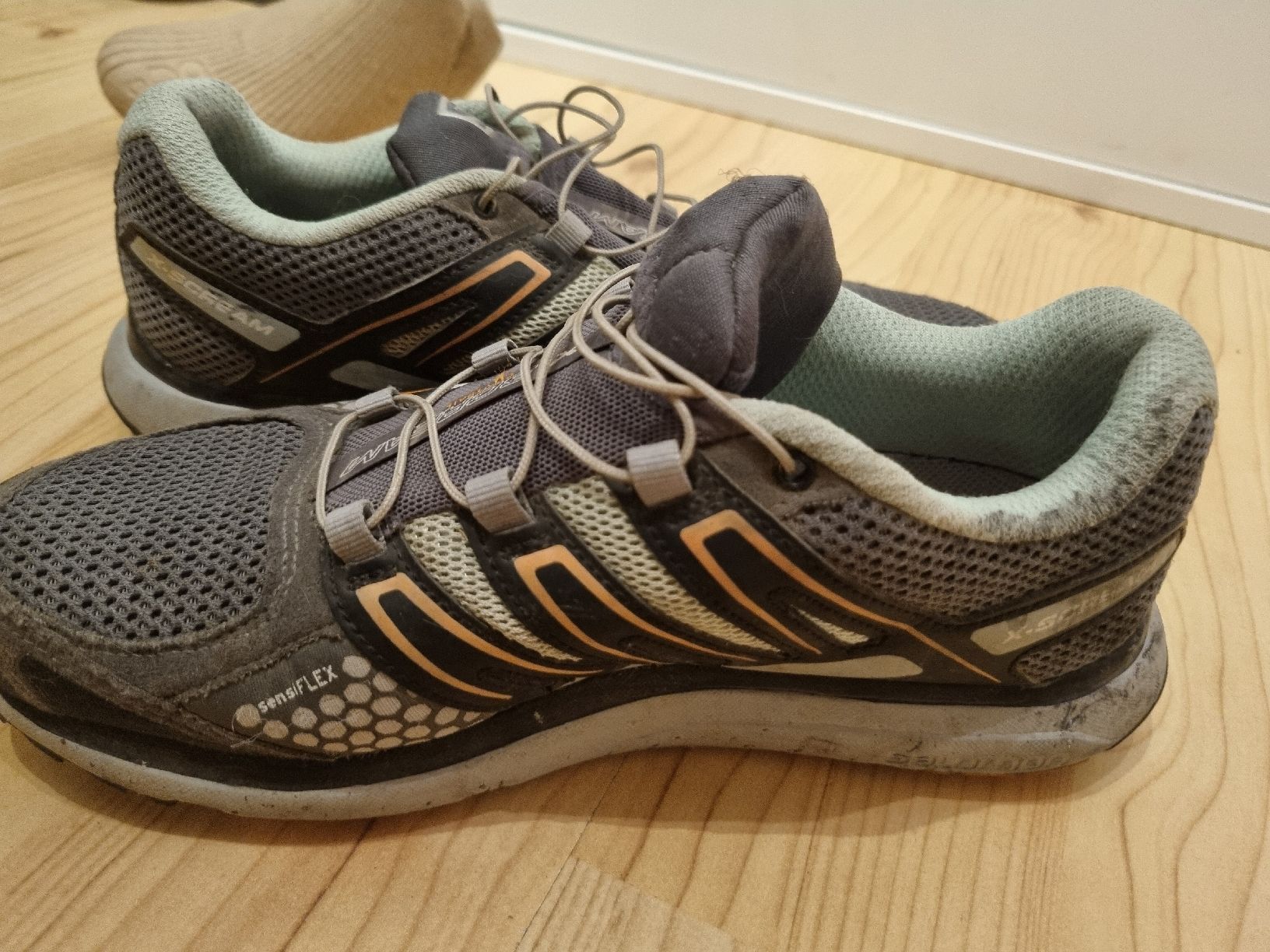 Scarpe da donna: Salomon X-Scream Trekkingschuhe Gr. 38 – Usato da Kirchberg BE venduto da Baba845 1