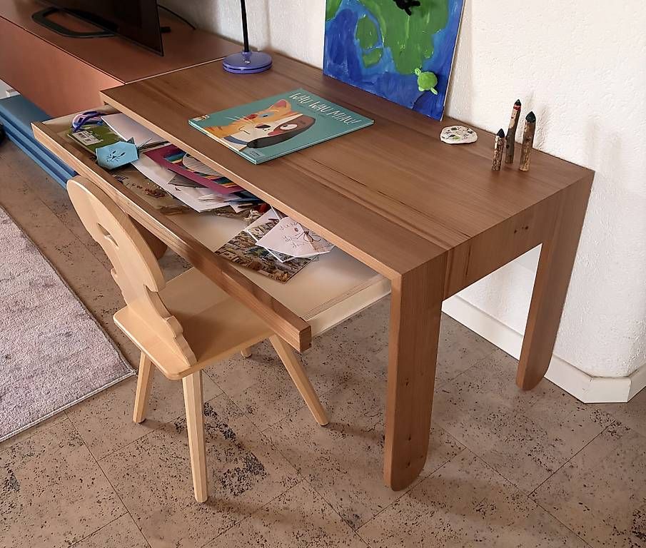 Bureaux: Kinder-Schreibtisch – D'occasion à Heimenhausen par phi_t6gk 3