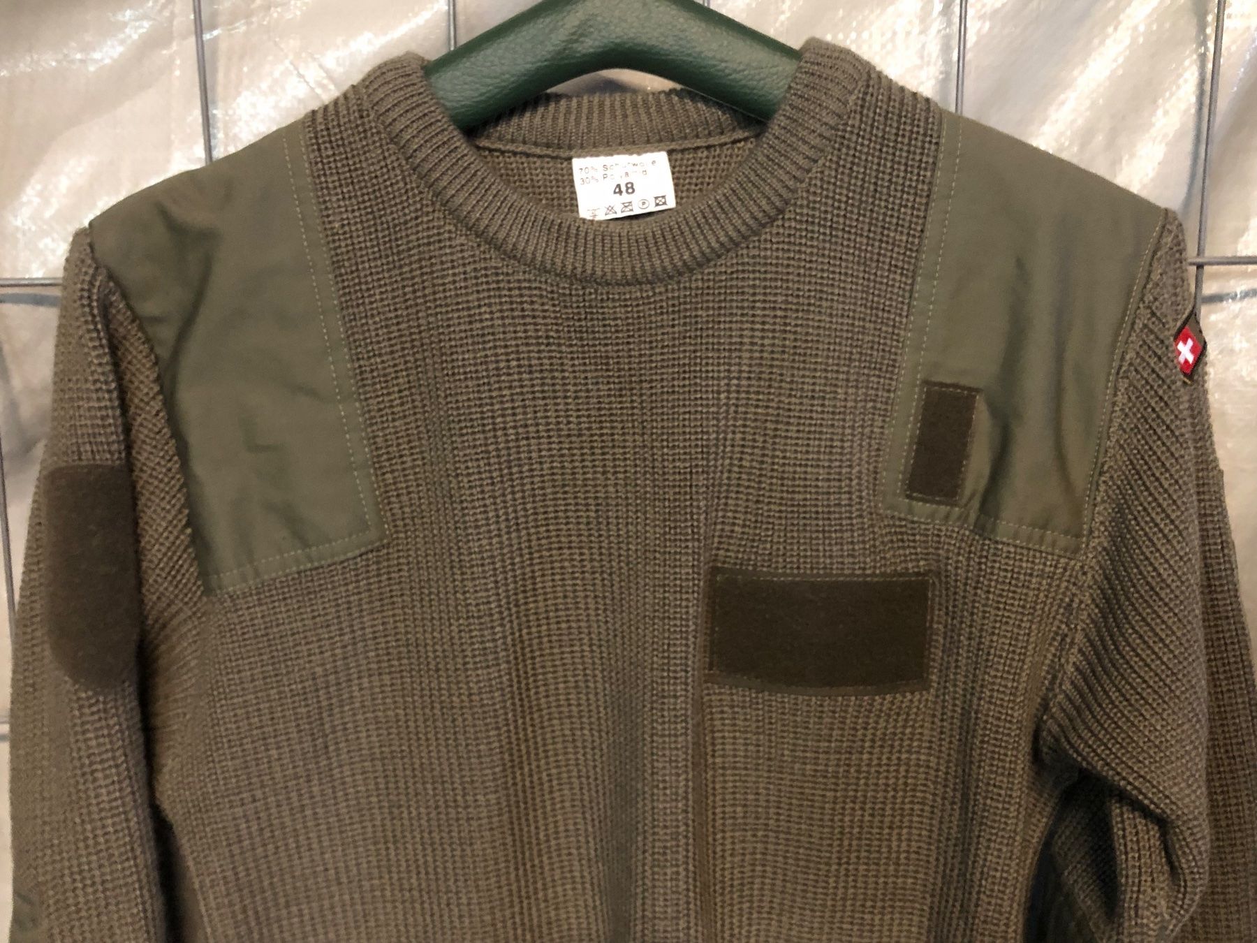 Schweizer Armee Uniformi: Schweizer Armee Instruktor Pullover Instruktoren Uniform – Usato da Madiswil venduto da TEMISO 2