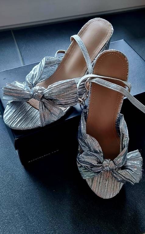 Scarpe da donna: Escarpins argentés neufs – Usato da Port Valais venduto da dov_h9ds 1