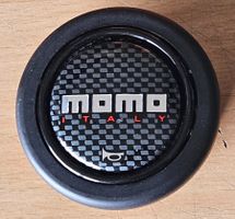 Momo Hupenknopf Schwarz-Carbon mit 1 Kontakt Anschluss