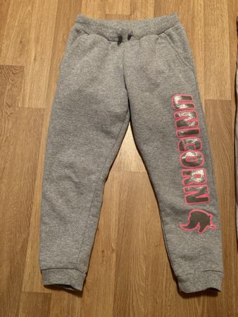 Mädchen Trainerhose Gr. 116
