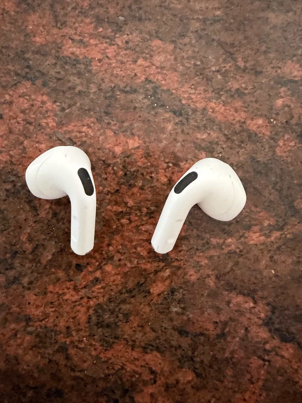 Flug- & Drachensport: Airpods 4 ANC – Gebraucht aus Schattdorf von Kofi57 1