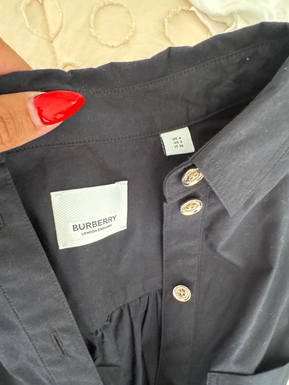 Burberry Kleider: Hemdkleid Burrberry – Neu (gemäss Beschreibung) aus Rämismühle von b01l_ 1
