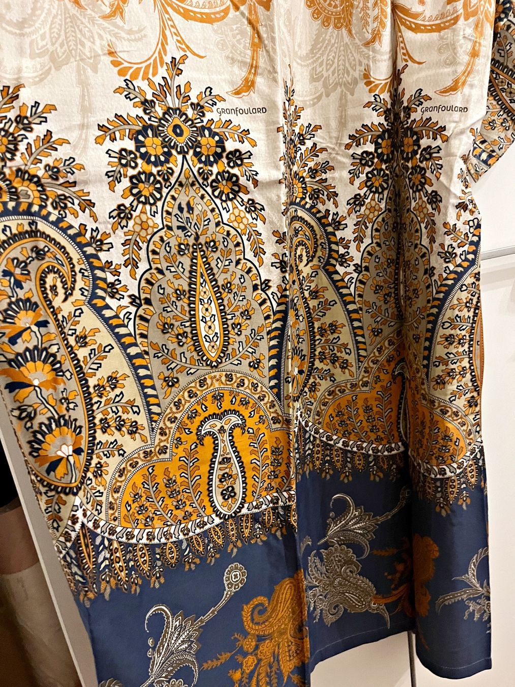 Arte internazionale: BASSETTI Kimono – Usato da Genève venduto da mar_g5r2 2