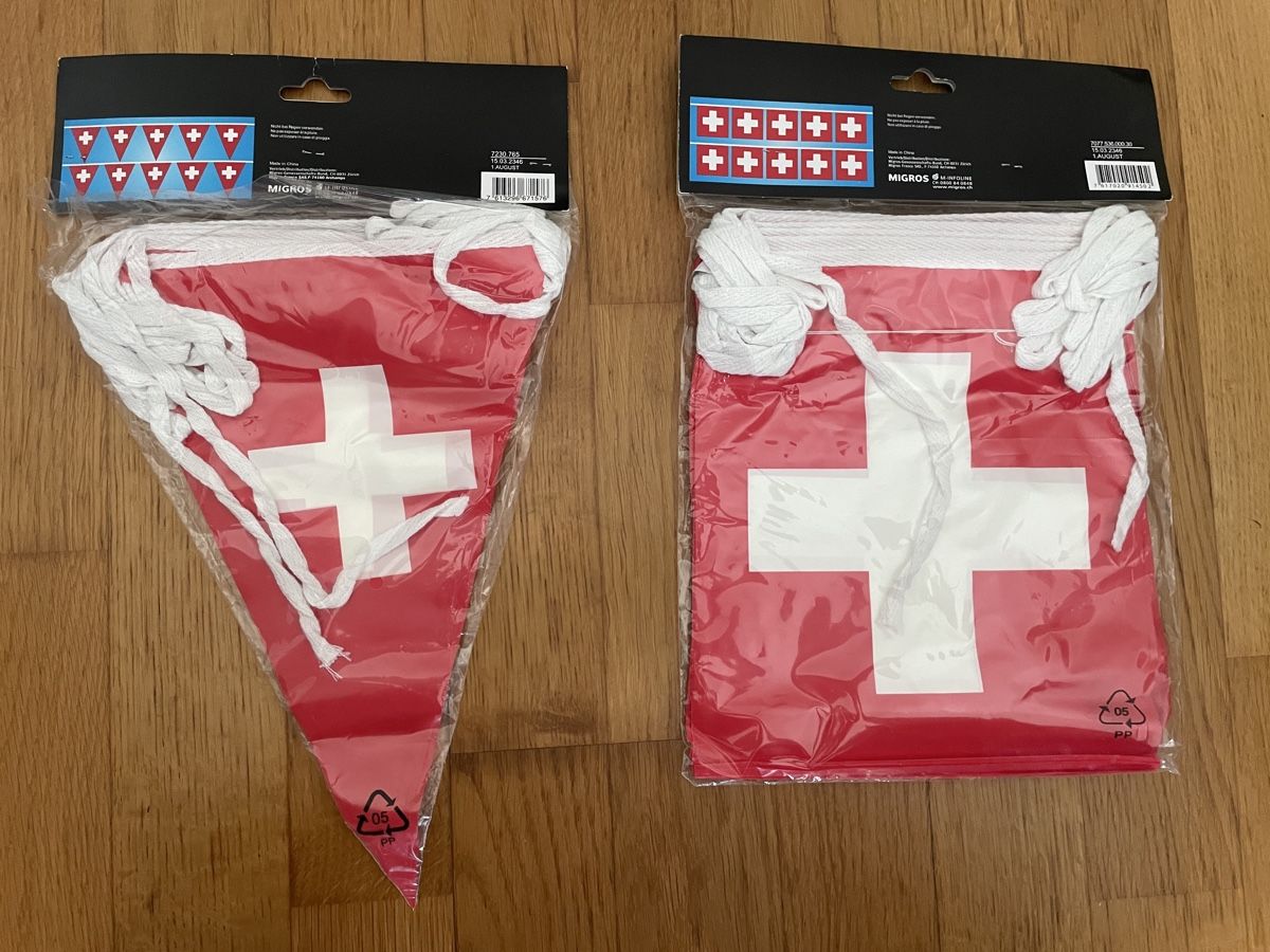 Fahnen: Fahnenketten Schweizerkreuz neu – Neu (gemäss Beschreibung) aus Zürich von silab69 1