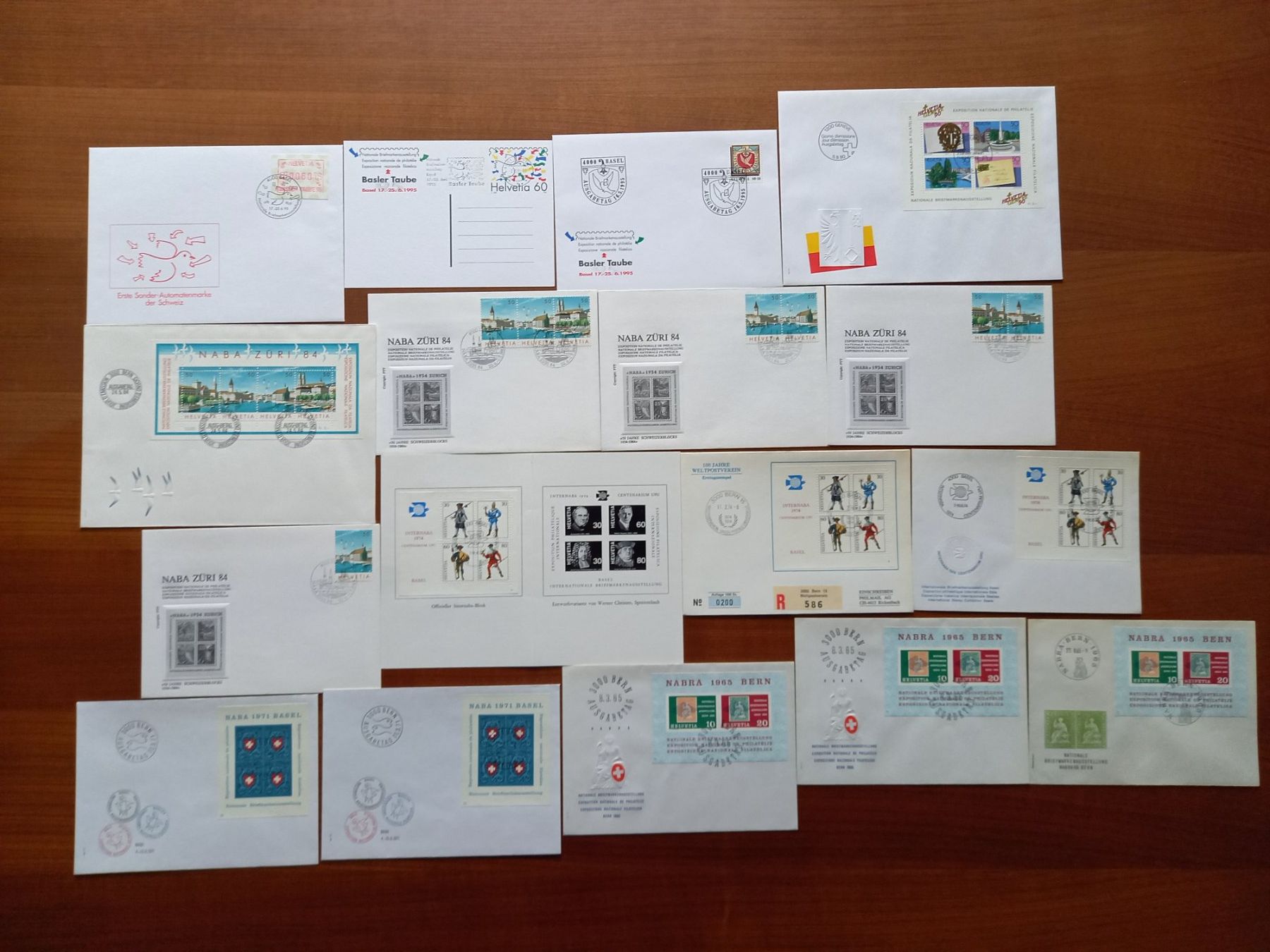 Tutti i francobolli: 16 FDC + 1 feuillet PTT Expositions philatéliques – Usato da Courtételle venduto da Chris28