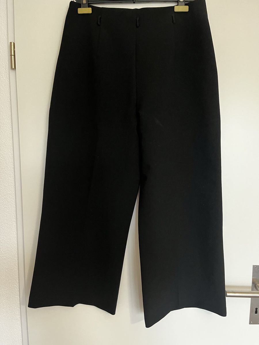 Zara Pantaloni: Hose Zara Gr. – Nuovo (secondo la descrizione) da Hinwil venduto da dire07 1