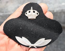 Belgien? Luftwaffe Mützenabzeichen metall