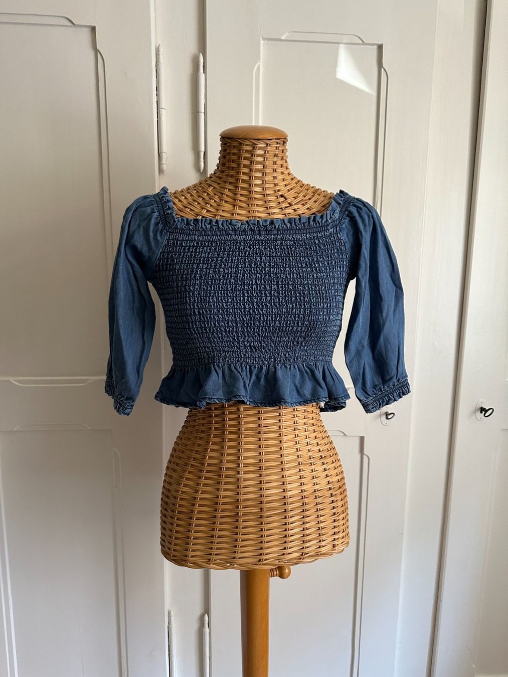 Tally Weijl Top: Cropped Jeans Oberteil blau XS – Usato da Zürich venduto da Diazaio