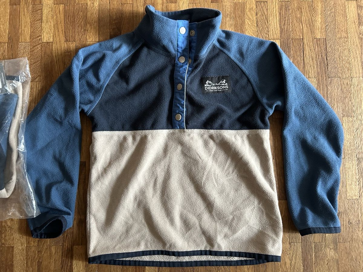 Didriksons Jacken: Didricksons Fleece Pulli gr. 120, 5-7 jahre – Neu und originalverpackt aus Kriens von Exberlinerz