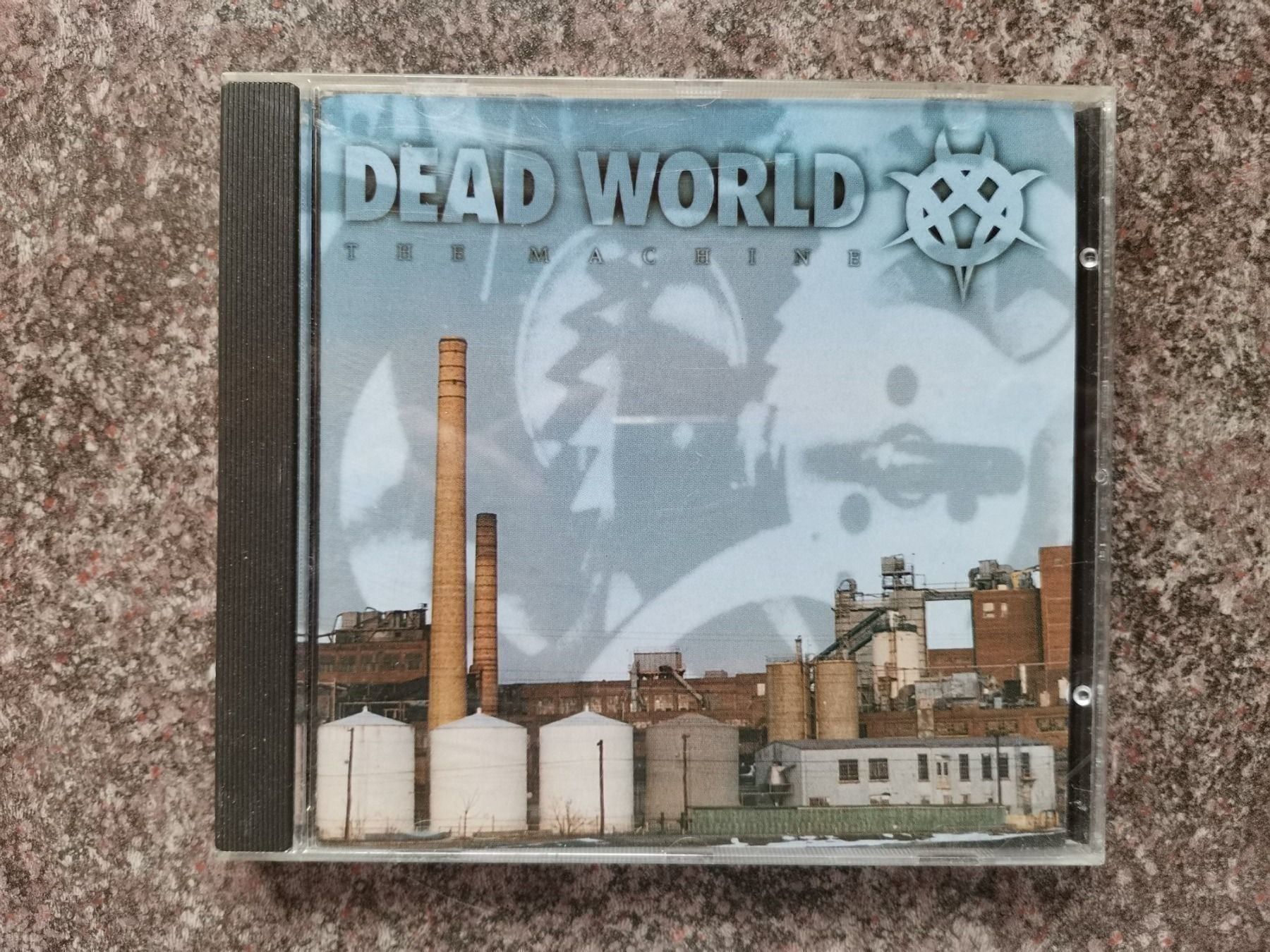 CDs: Dead World - The Machine (CD) – Gebraucht aus Biel / Bienne von Music74