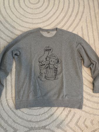 sweat UNIQLO x KAWS x SESAME STREET 