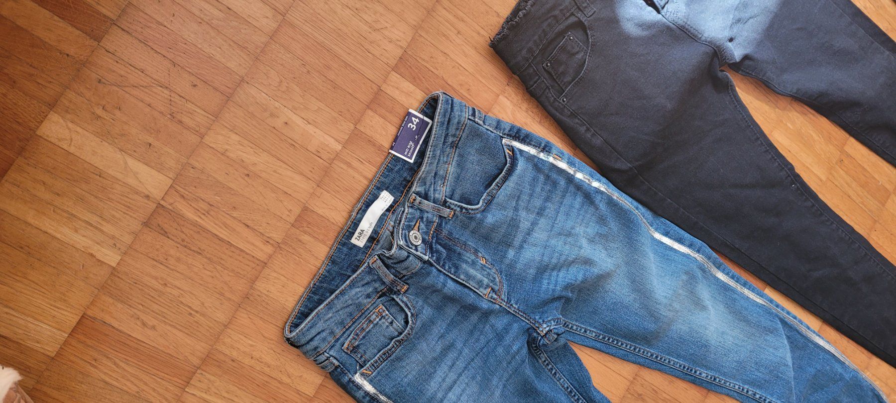 Jeans: Jeanspaket, Hosen Jeans gr 34 – Usato da Emmenbrücke venduto da gatasalvache 4