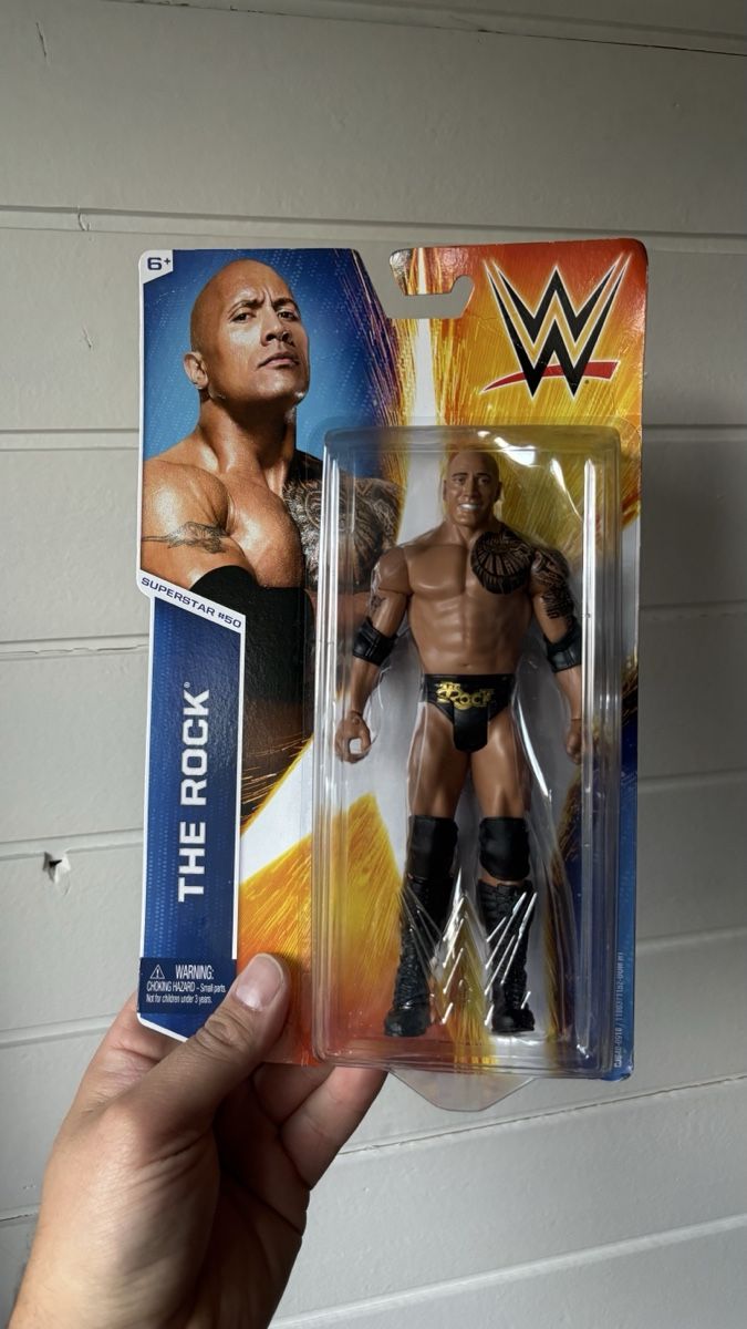 WWF Giocattoli: WWE The Rock Action Figur - OVP – Nuovo (secondo la descrizione) da Büren an der Aare venduto da FindyourPops