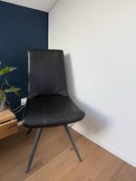 5 Stühle aus Kunstleder
