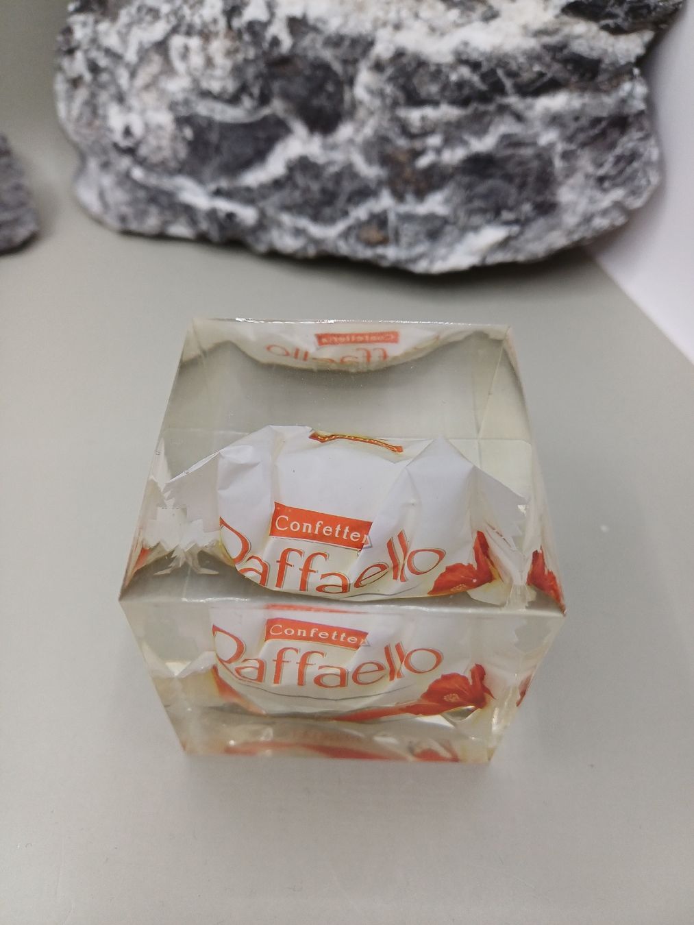 Tutte le decorazioni: Raffaello in Epoxy (Unikat) – Nuovo e nell'imballaggio originale da Kloten venduto da Epoxygalaxy.ch 5