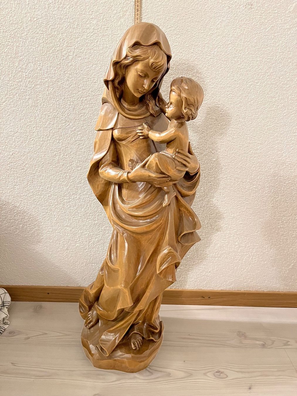 Sculture & Statue: Grosse Holz Staute Maria mit Kind – Usato da Visp venduto da pabumi
