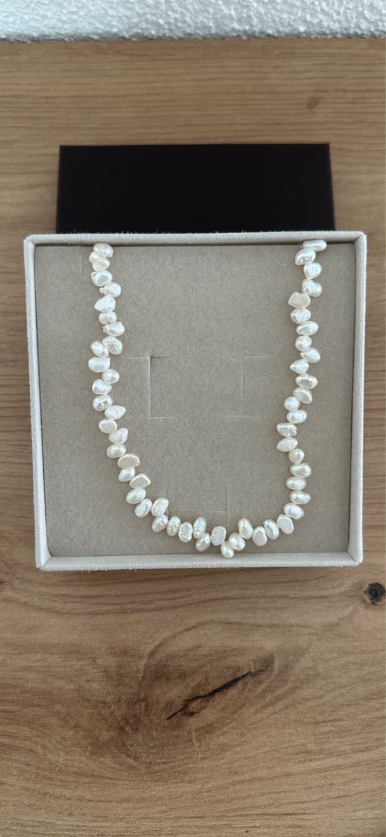 Catenine: Elegante Perlenkette - neu mit Etikett – Nuovo e nell'imballaggio originale da Sevelen venduto da Ch_2026_1 1