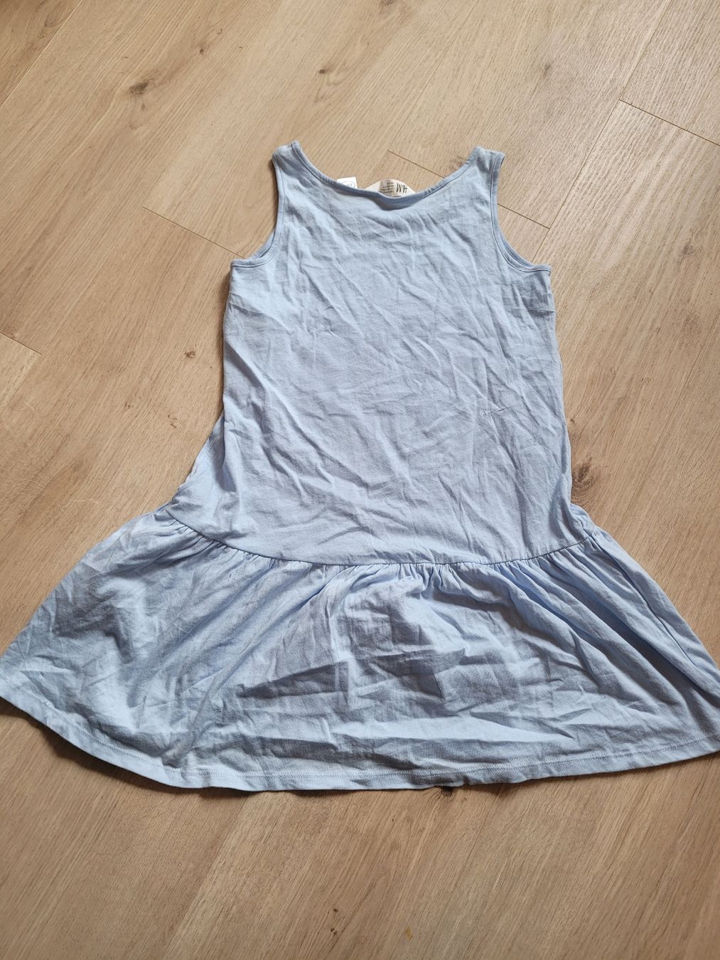 Robes et jupes: Kleid Elsa Gr. 122/128 – D'occasion à Lupsingen par sta_wgg5 3