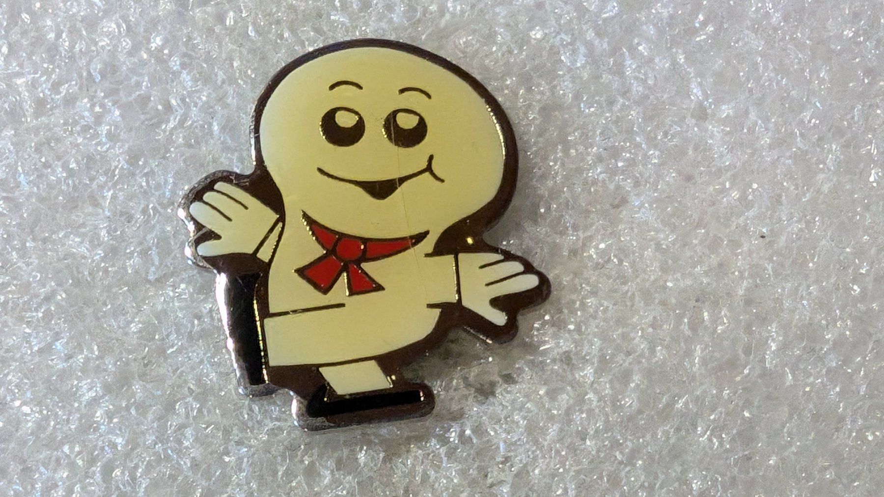 Placchette & Badge: Ansteckpin 223: Maga Bio – Usato da Oppligen venduto da Pin-Fall-Shop