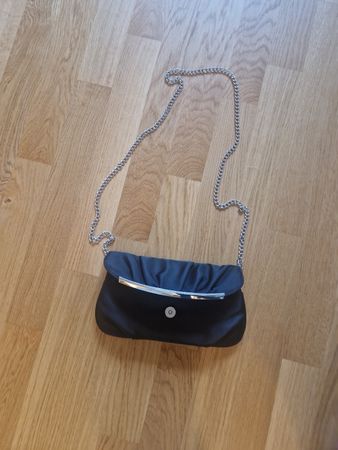 Clutch / Tasche Schwarz zum Umhängen von BonPrix