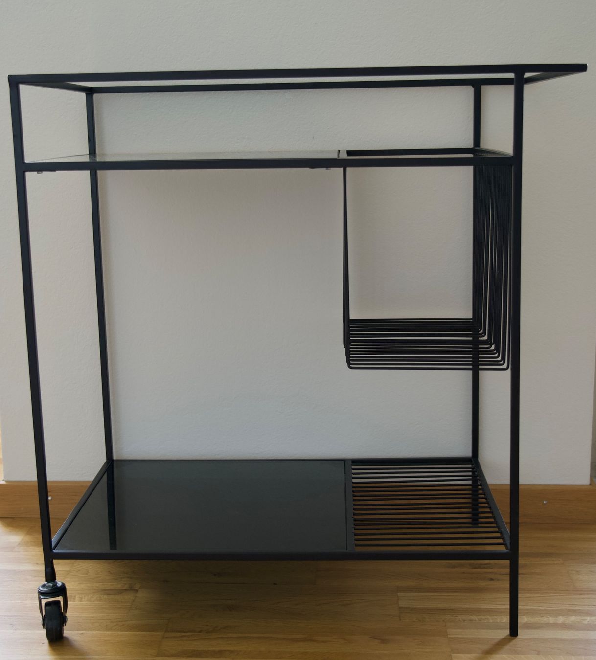 Tutte le decorazioni: Servierwagen / Teewagen mit Glasplatten, Schwarz – Usato da Zuchwil venduto da tob_w2zl 4
