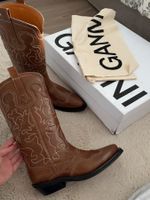 GANNI Leder Stiefel Cowboy Braun 37 38 neu bestickt Portugal