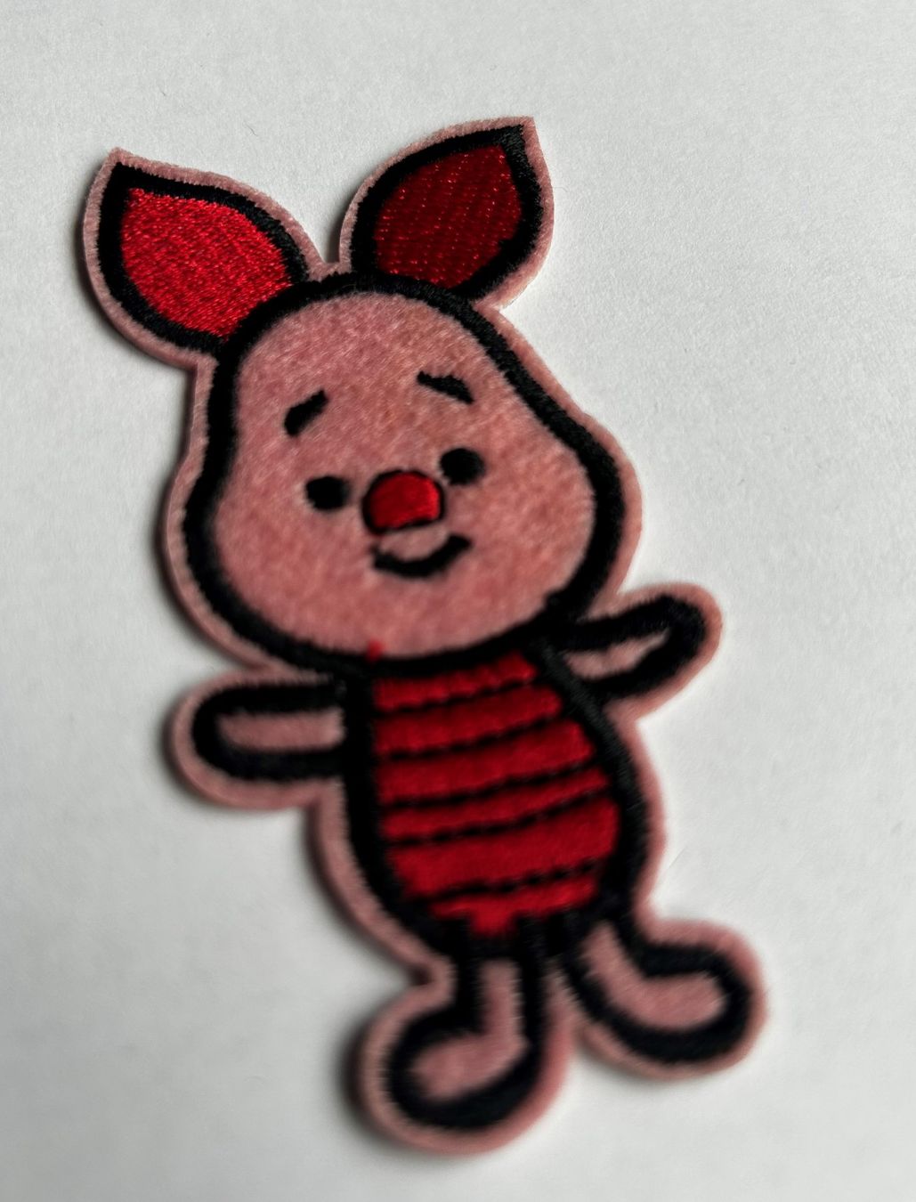 Toppe: Winnie Pooh Bügelbild Badge Patch Ferkel Comic Aufnäher – Nuovo e nell'imballaggio originale da Dättlikon venduto da easythings 2