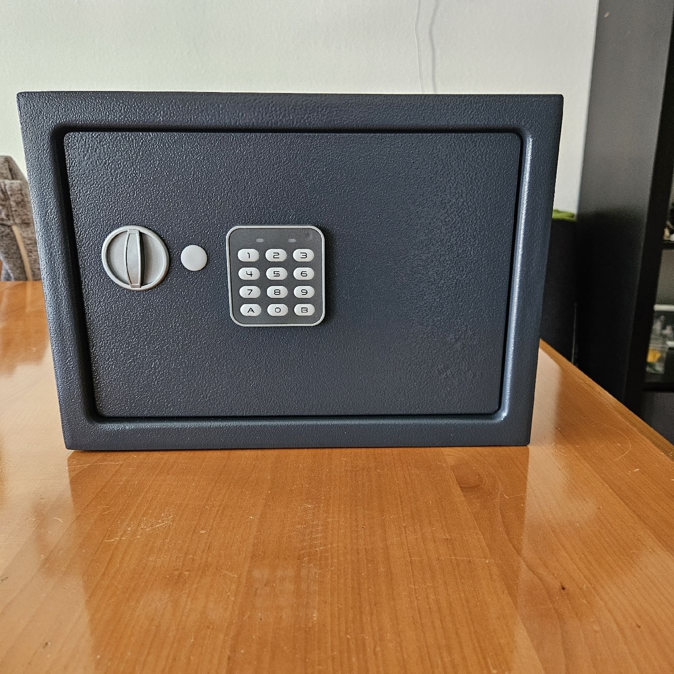 Coffre-fort: Möbeltresor Digital Code Schloss schwarz neuwertig – Neuf (Voir description) à Au ZH par plumi21 1