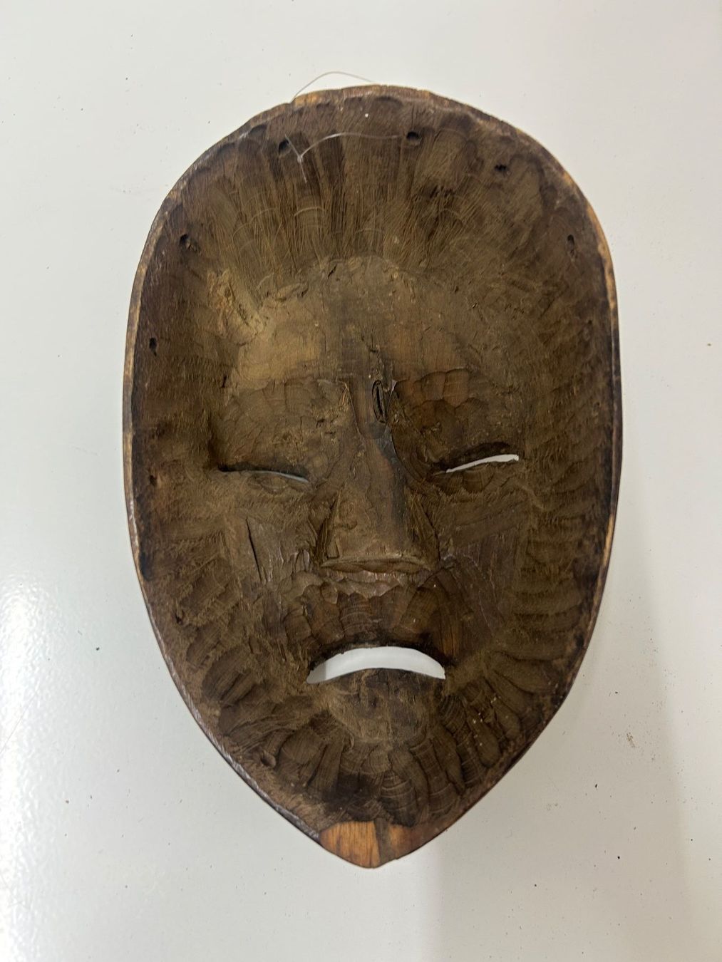 Internationale Kunst: antike afrikanische Maske Baoulé-Volkes alter unbekannt – Gebraucht aus Zürich von Levelart 5
