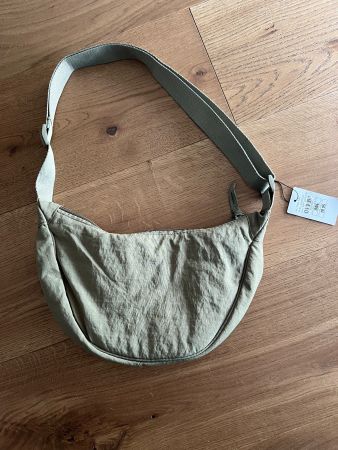 Chicorée Tasche Crossbody Bag Khaki neu mit Etikett