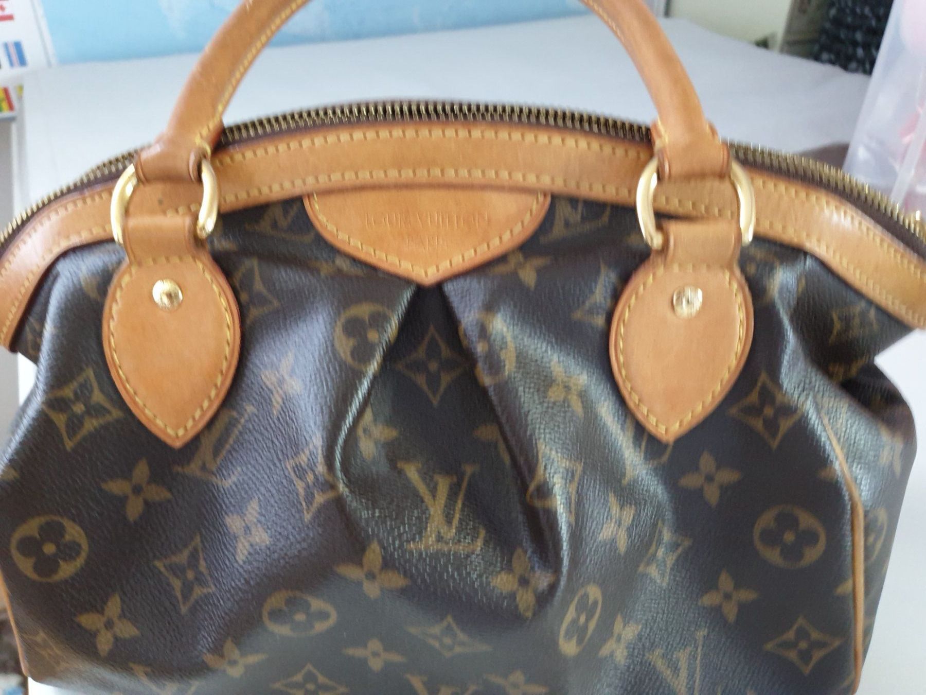 Louis Vuitton Taschen für Damen: Louis Vuitton Tivoli Tasche – Gebraucht aus Bottmingen von sandy_2 2