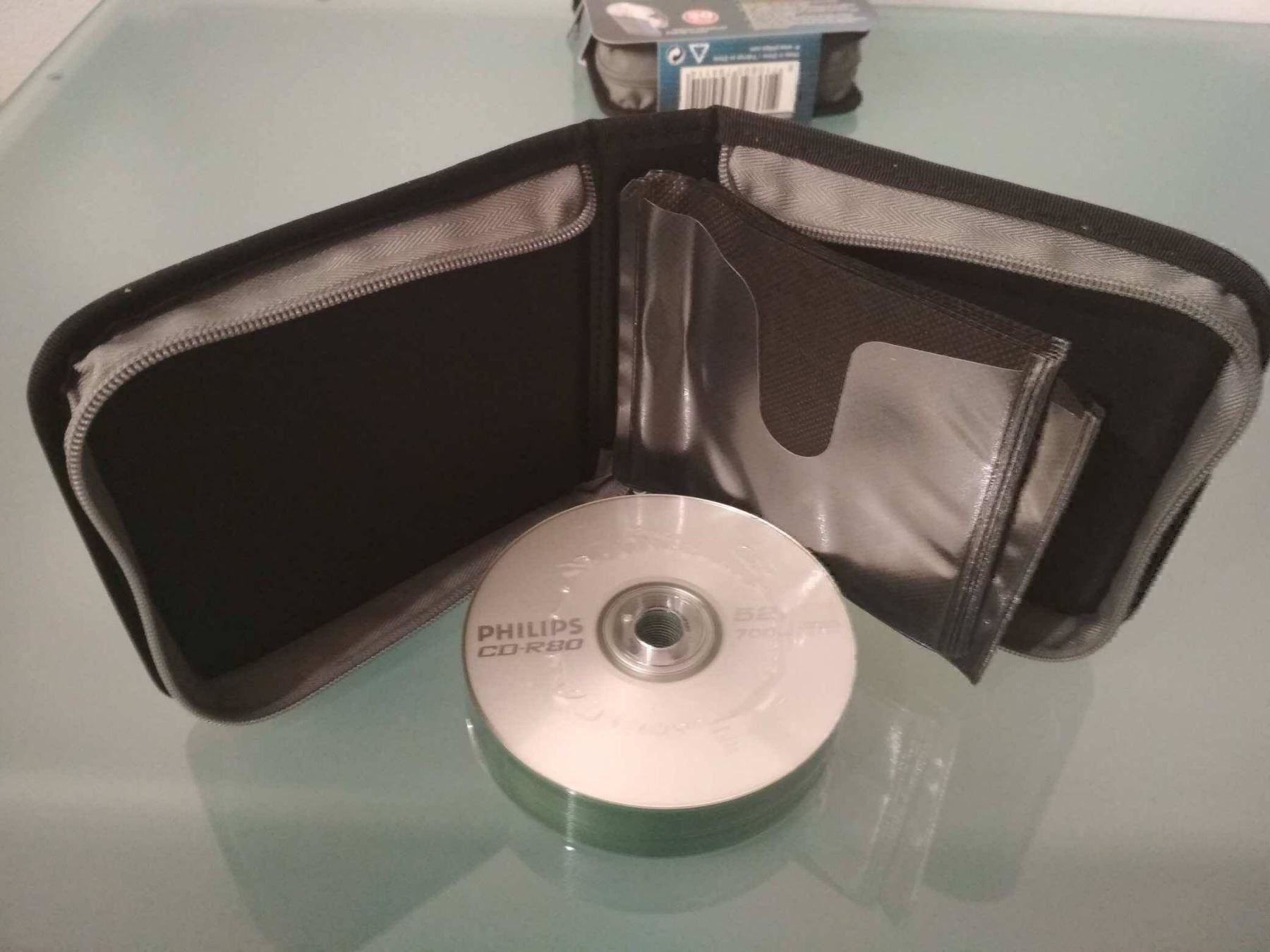 CD & DVD vierges: Philips CD-R80 52x 20 Stück + CD Tasche – Neuf avec emballage d'origine à Bäch SZ par Swissy46 2