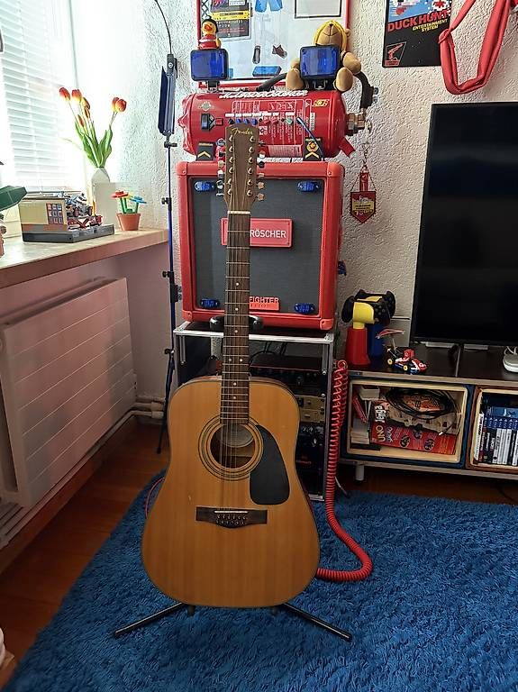 Strumenti musicali: Fender 12 String – Usato da Ormalingen venduto da McFlurry1973