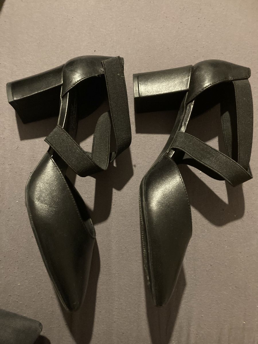 Scarpe da donna: Schwarze Elegante Schuhe - Grösse 39 – Nuovo (secondo la descrizione) da Bern venduto da man_28fn 1