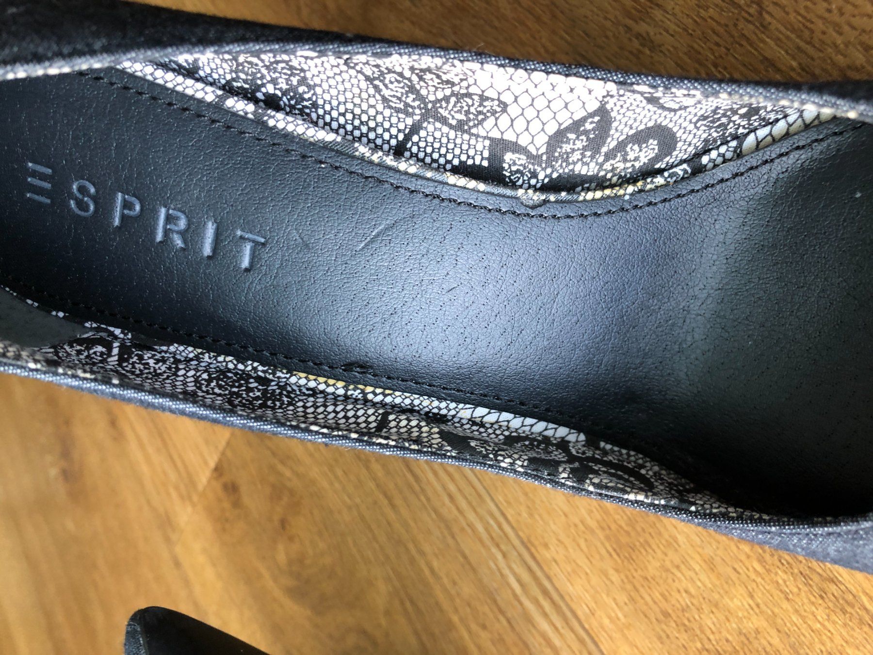 Esprit Scarpe da donna: ESPRIT schuhe Damen High Heel Pumps Gr. 41 – Nuovo (secondo la descrizione) da Fischbach-Göslikon venduto da 78anna 5