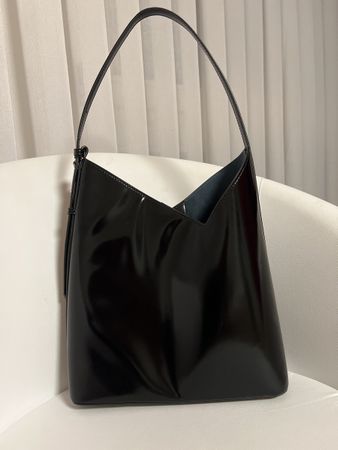 Schwarze Handtasche, neuwertig!ZARA