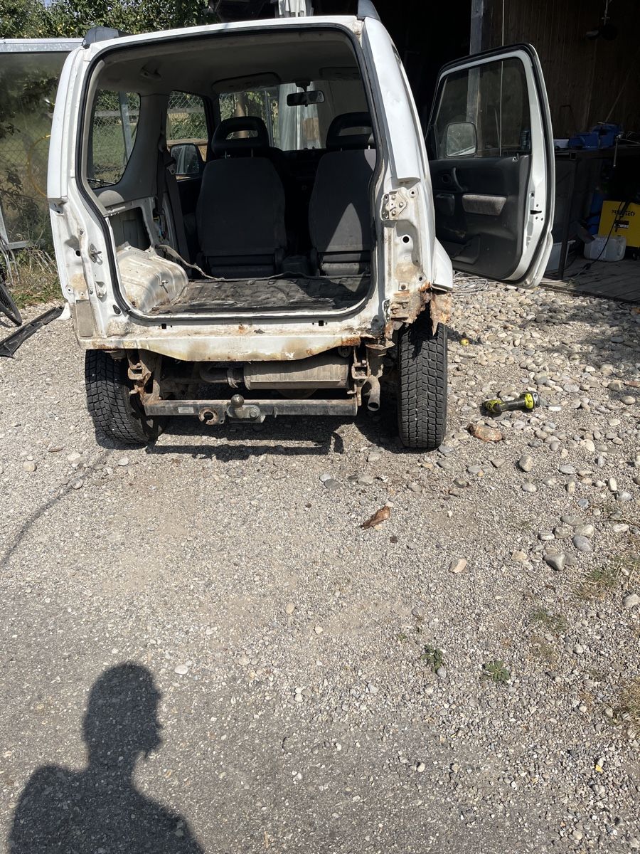 Suzuki Automobili: 2 Suzuki Jimny – Difettoso da Sumiswald venduto da pult 7