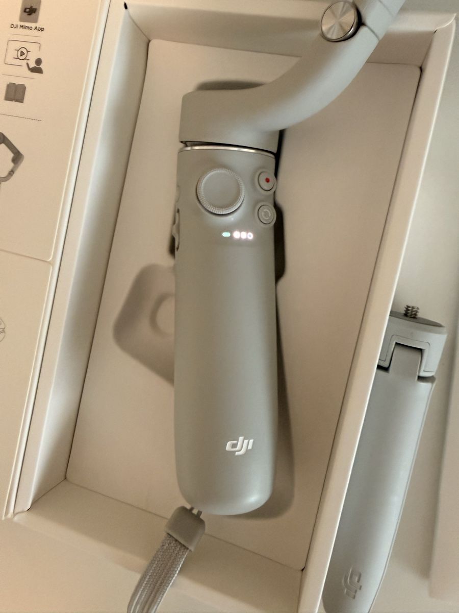 DJI Staffe: DJI OM 5 Smartphone Gimbal Stabilizer – Usato da Sennhof (Winterthur) venduto da ceyko 3