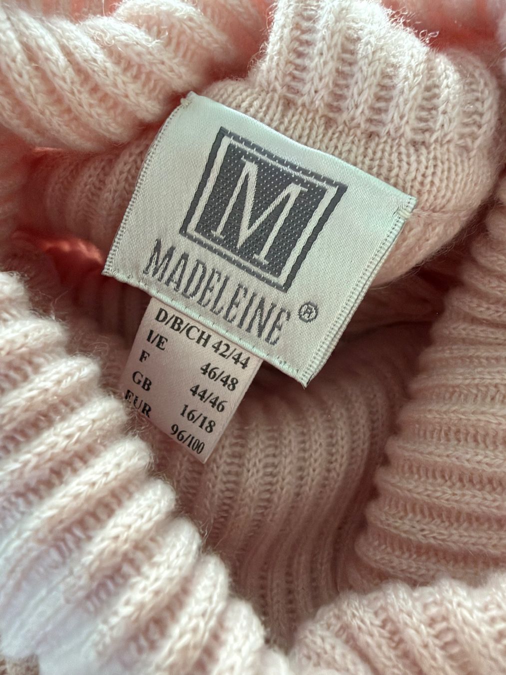 Madeleine Maglioni & Felpe: Madeleine Kaschmir Damen Rollkragenpullover rosa – Usato da Buchs SG venduto da VintageHomeCH 4