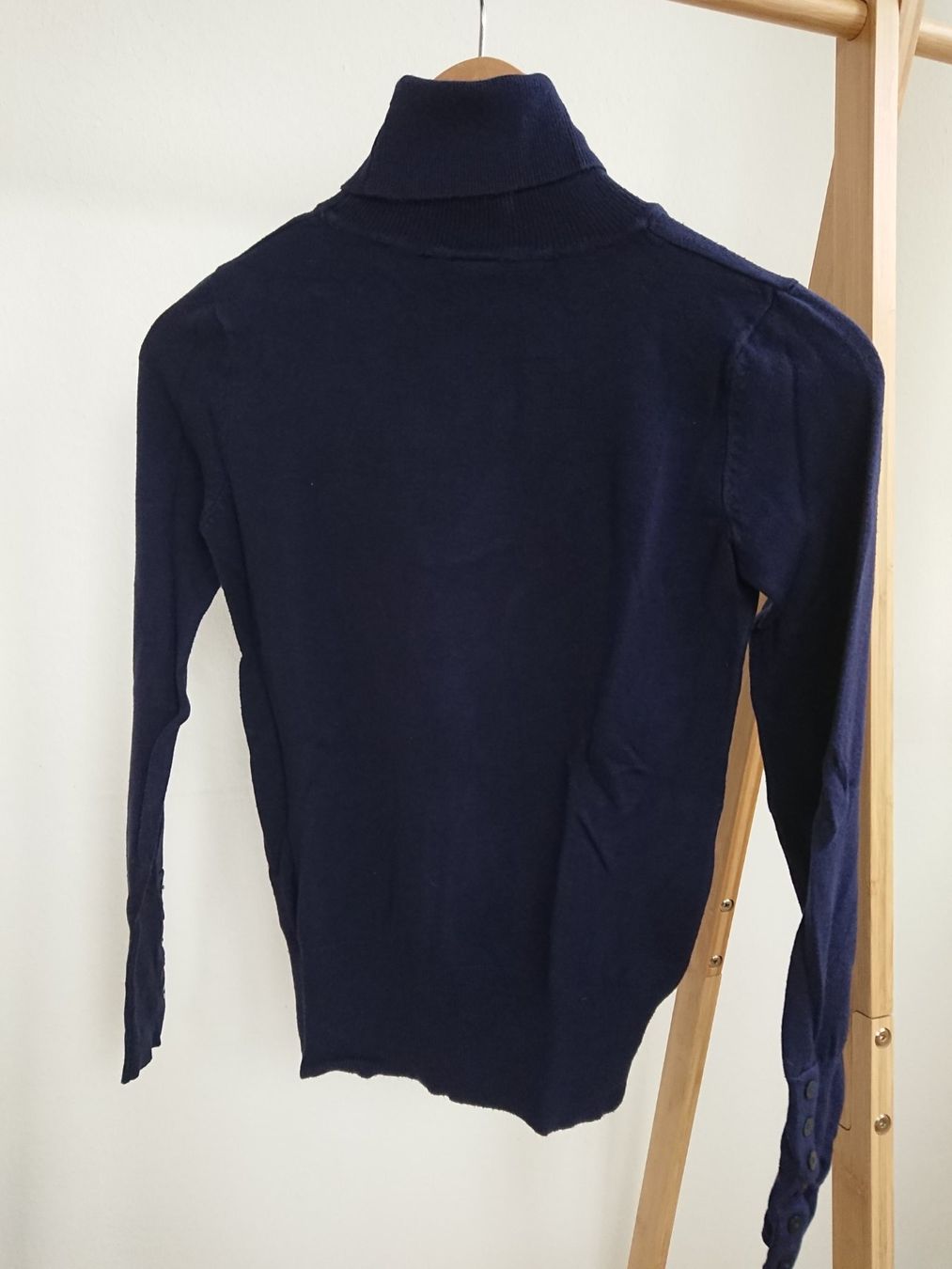 Zebra Maglioni & Felpe: Rollkragenpullover Zebra Gr. S Dunkelblau – Usato da Hallau venduto da CHACLA 1