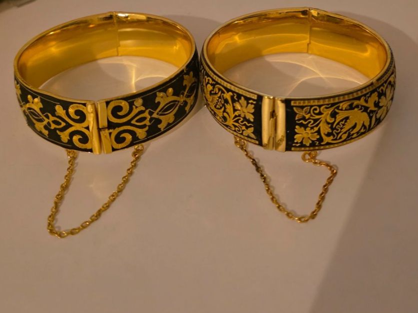Armbänder & -reifen: 2 Armreifen – Gebraucht aus Wittenbach von rose_rosi