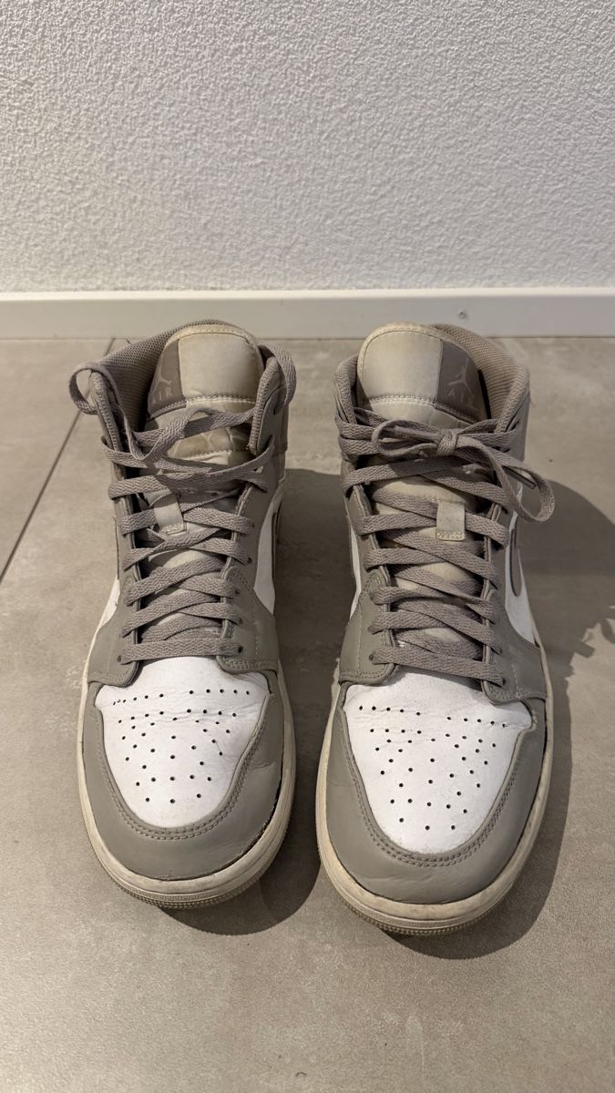 Jordan Scarpe da uomo: Air Jordan 1 Mid – Usato da Cormondrèche venduto da fer_kj9s 1