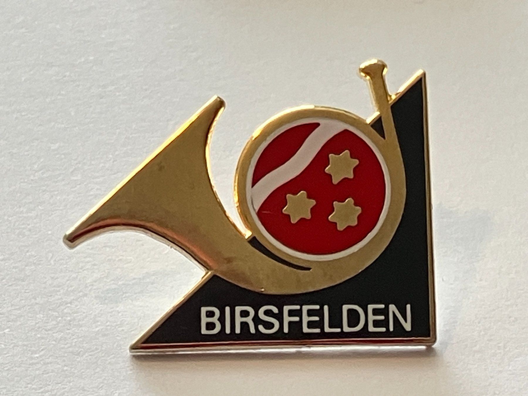 Placchette & Badge: 1 Pin Birsfelden (Musikgesellschaft?) – Usato da Basel venduto da djwwpp