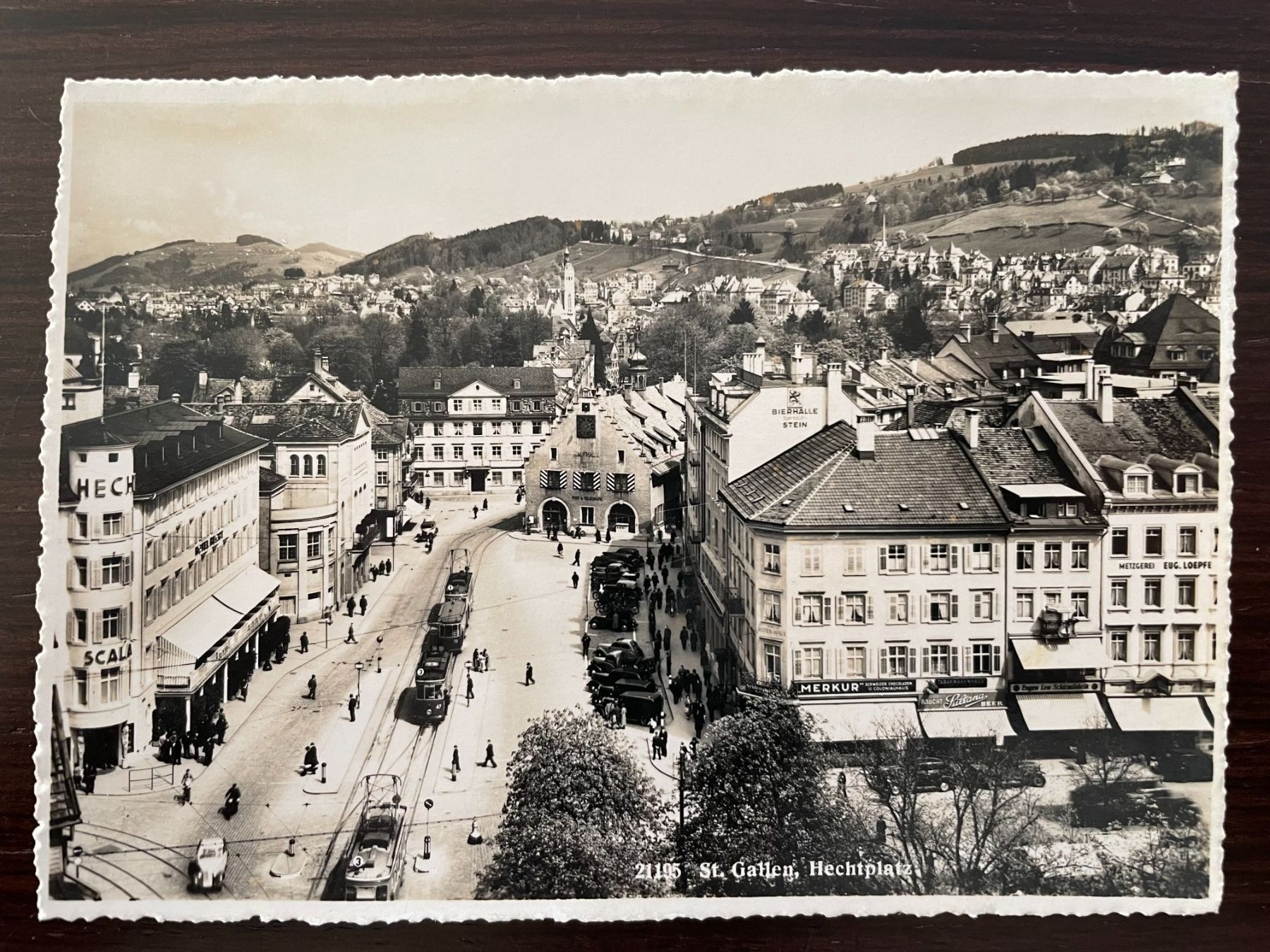 Cartes postales: ST. GALLEN Hechtplatz, 3 Ansichtskarten – D'occasion à Wald ZH par TLILEF 5