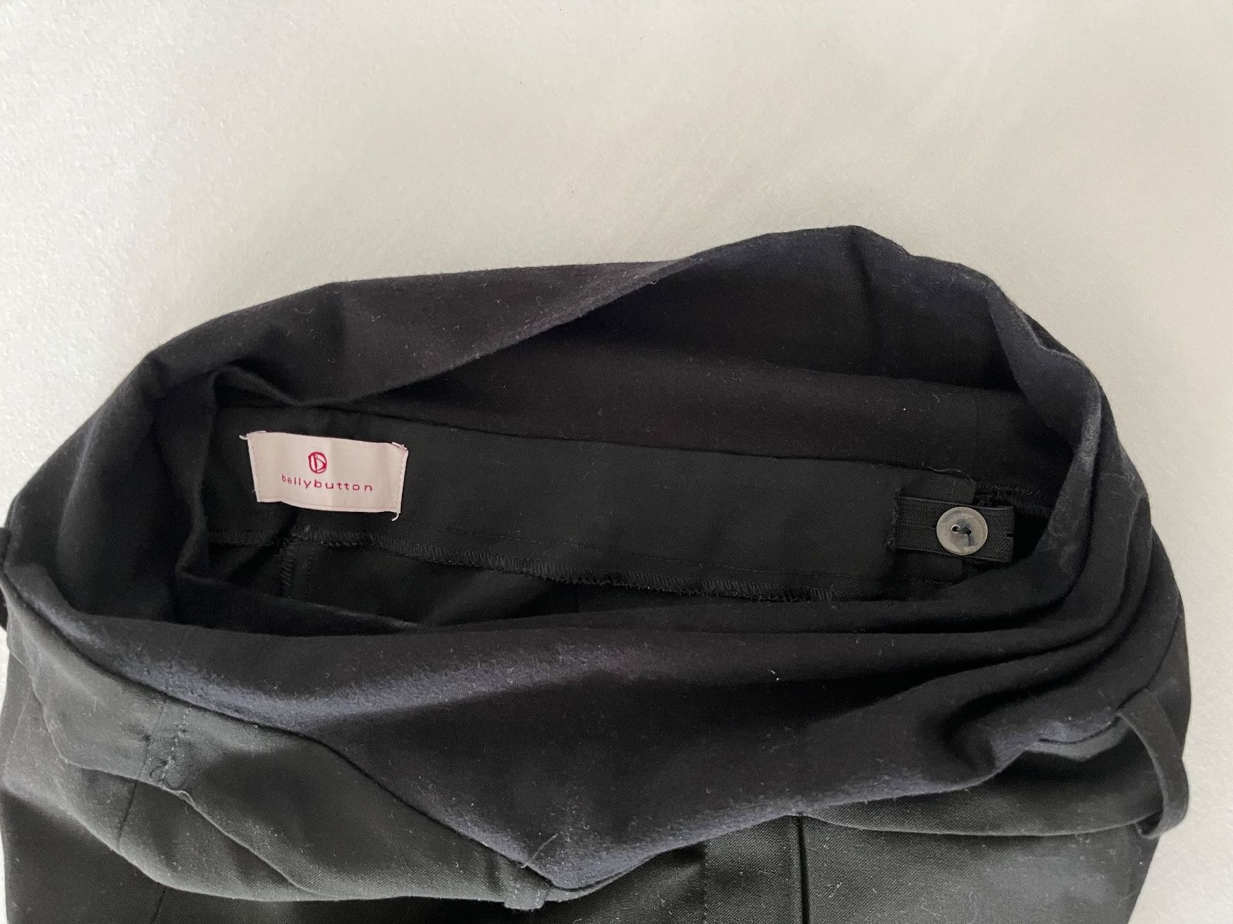 Pantaloni: Umstandsmode Elegante Schwangerschaftshose, Grösse 34 – Usato da Männedorf venduto da bluevis 2