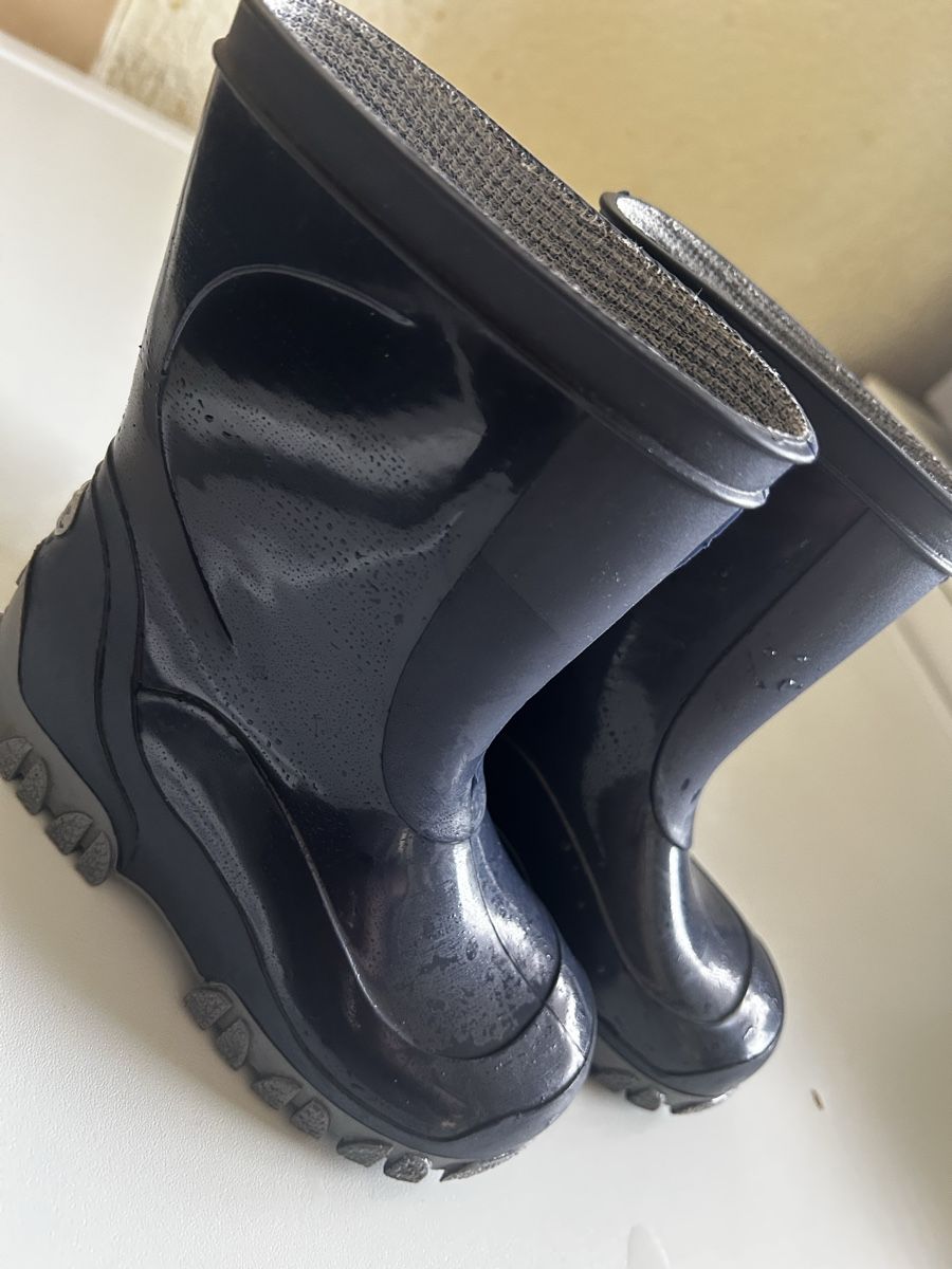 Spirale Chaussures garçon: Bottes de pluie Spirale / taille 24 – D'occasion à Meyrin par Bronx86